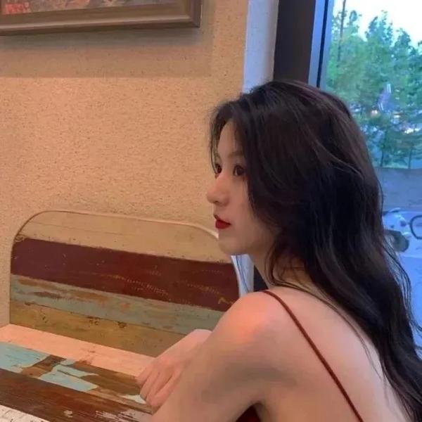 离婚后我成了亿万女王